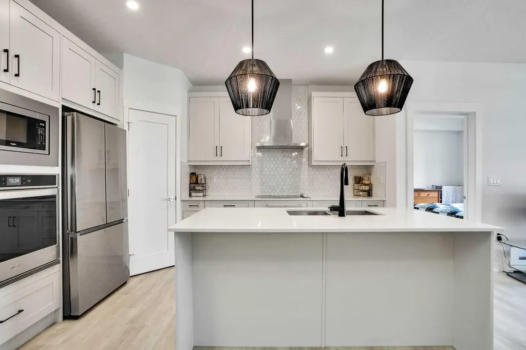 25 Walgrove Walk SE Calgary AB T2X5E2