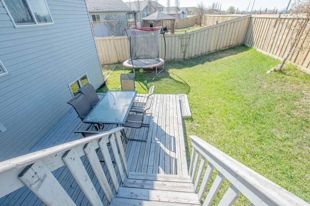 7110 90 Street Grande Prairie AB T8X 0E1