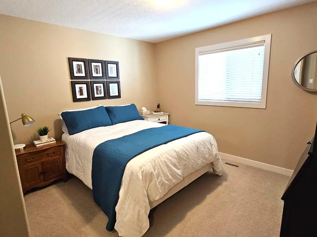 230 Firelight Crescent W Lethbridge AB T1J 4W1