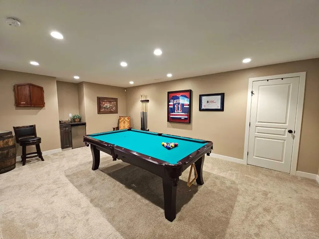230 Firelight Crescent W Lethbridge AB T1J 4W1