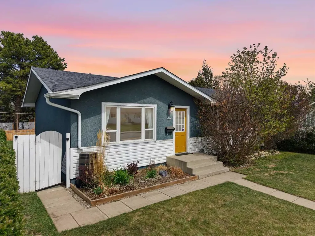 6 Otterbury Avenue Red Deer AB T4N 4Z9