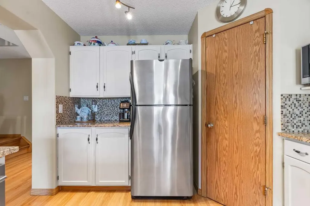 158 Saratoga Close NE Calgary AB T1Y 7A1