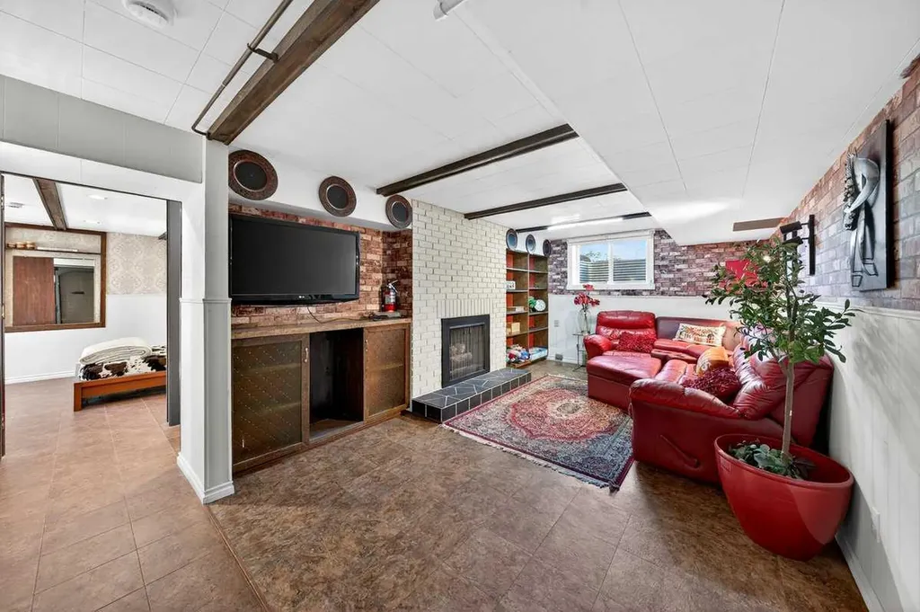 227 Martell Road NE Calgary AB T2A 2X2