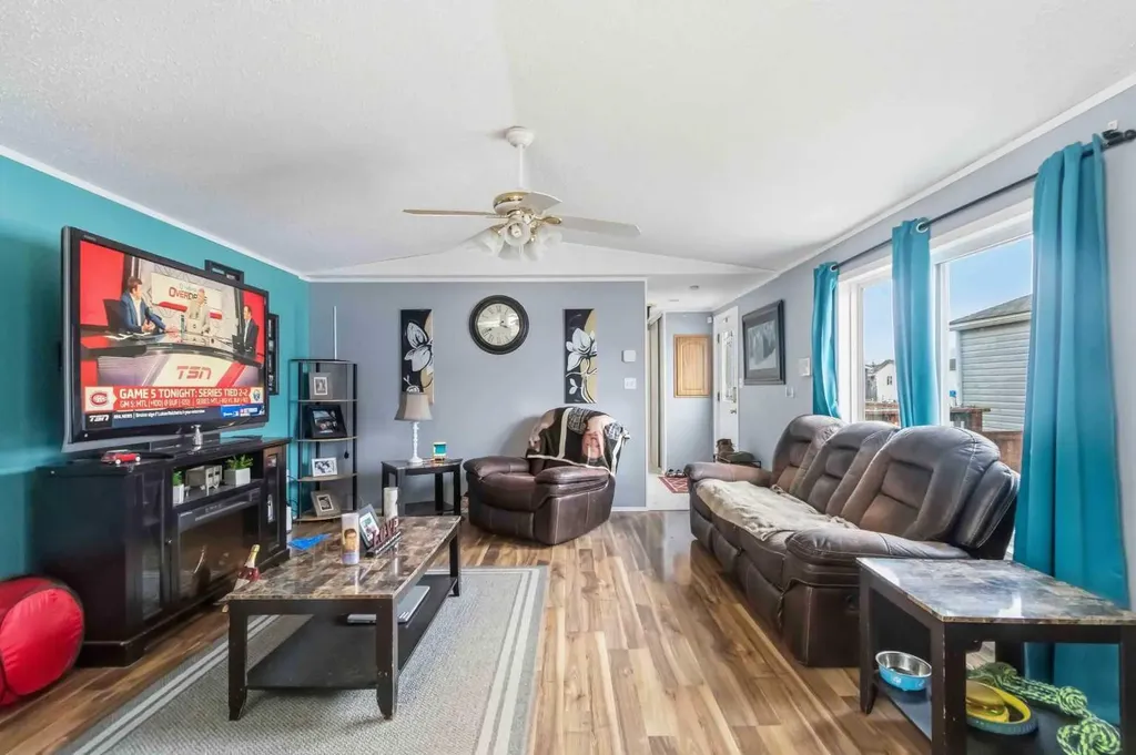 121 Couture Lane Fort Mcmurray AB T9K 1X3