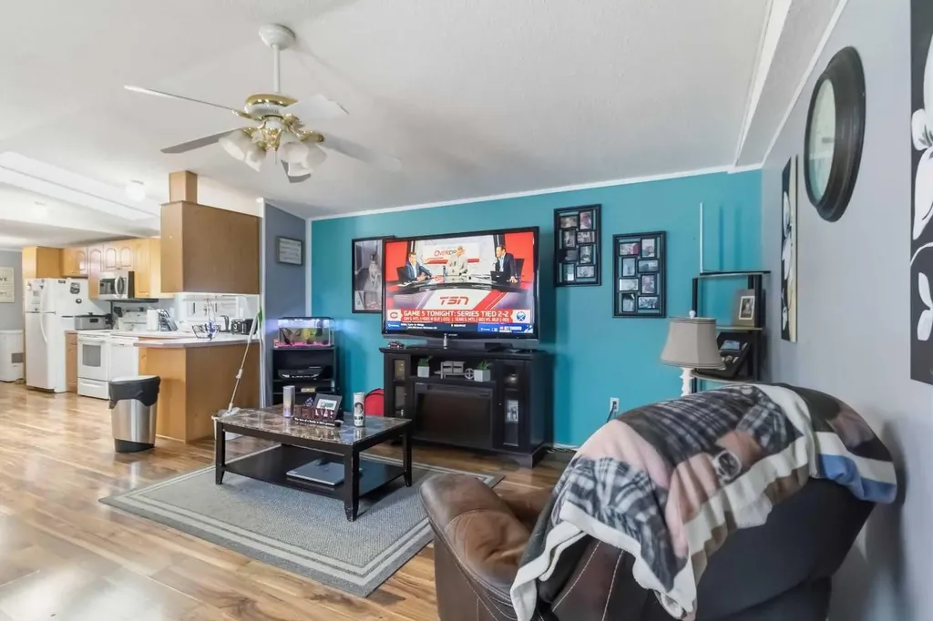 121 Couture Lane Fort Mcmurray AB T9K 1X3