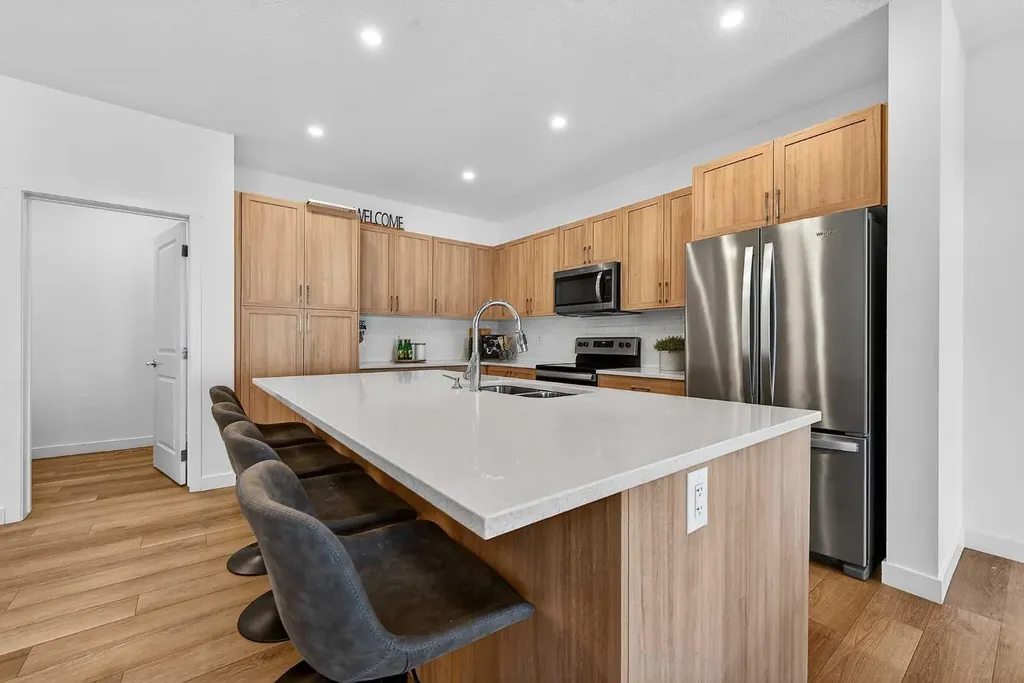 309 Baneberry Way SW Airdrie AB T4B 5R9