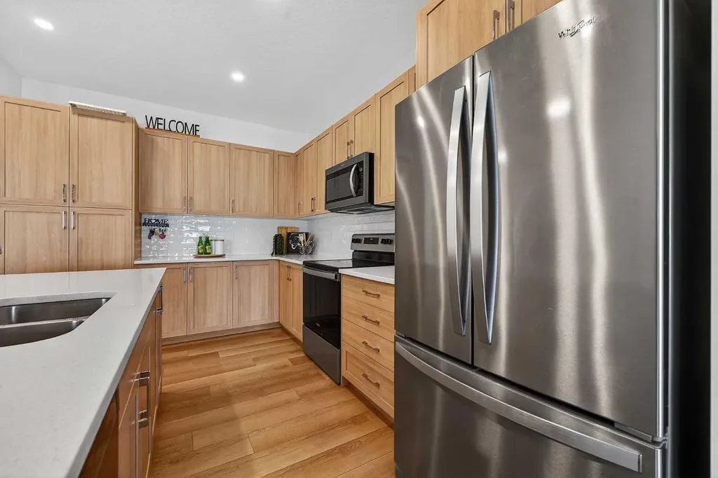 309 Baneberry Way SW Airdrie AB T4B 5R9