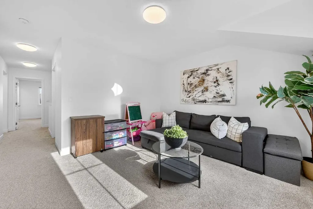 309 Baneberry Way SW Airdrie AB T4B 5R9