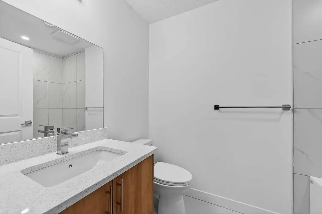 309 Baneberry Way SW Airdrie AB T4B 5R9