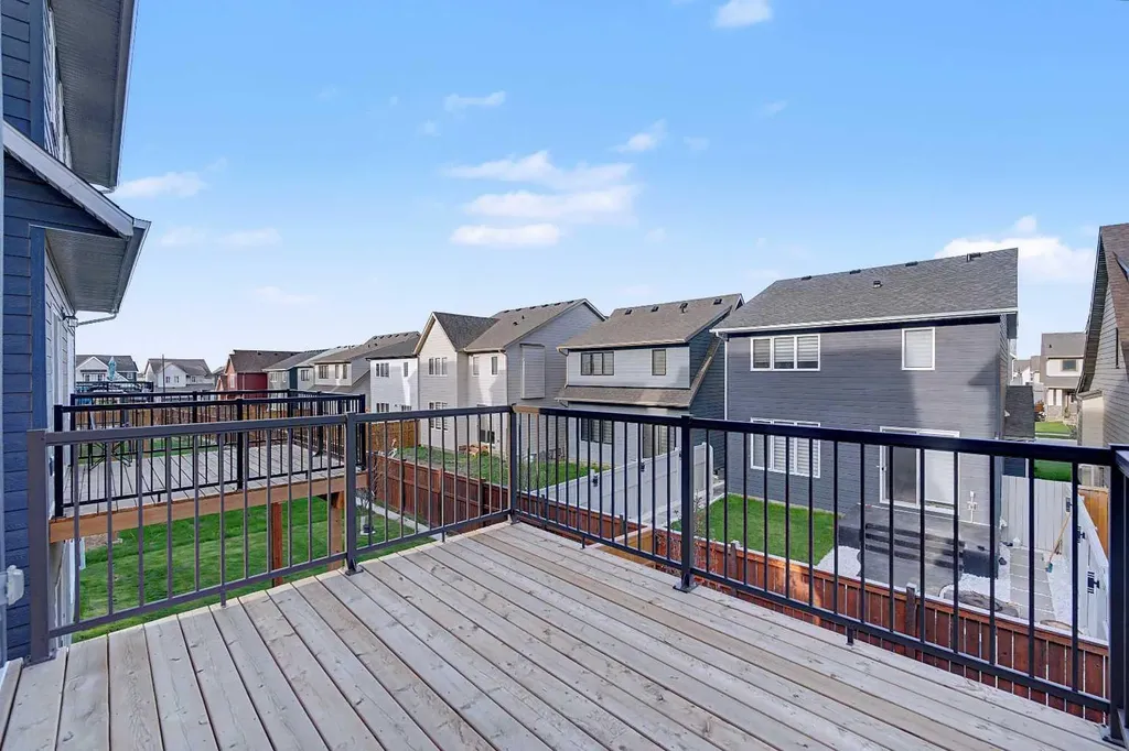 309 Baneberry Way SW Airdrie AB T4B 5R9