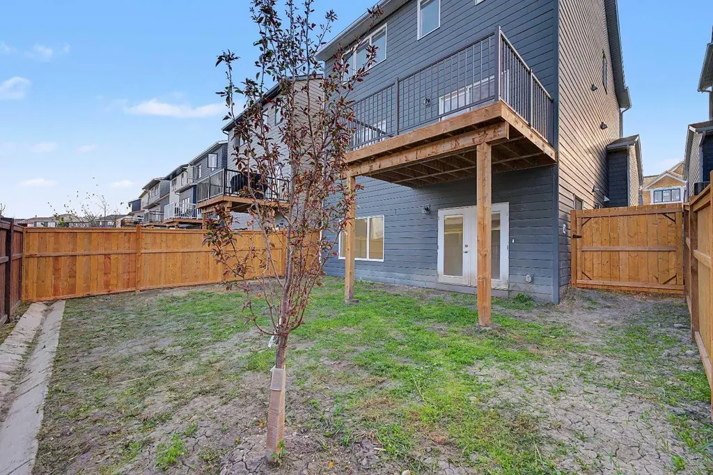 309 Baneberry Way SW Airdrie AB T4B 5R9