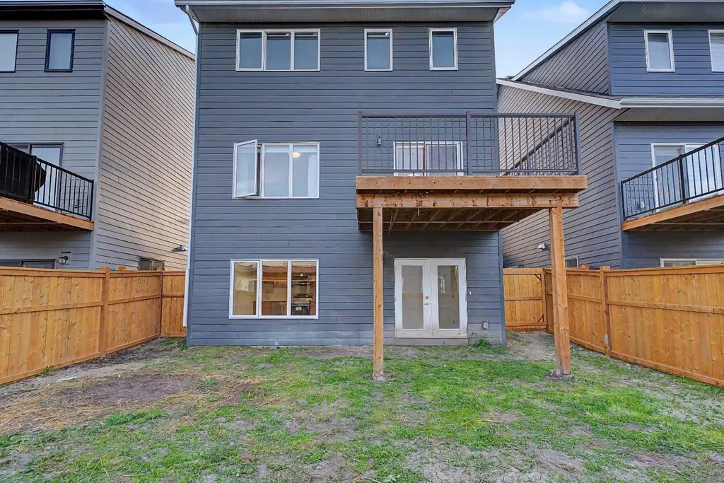 309 Baneberry Way SW Airdrie AB T4B 5R9