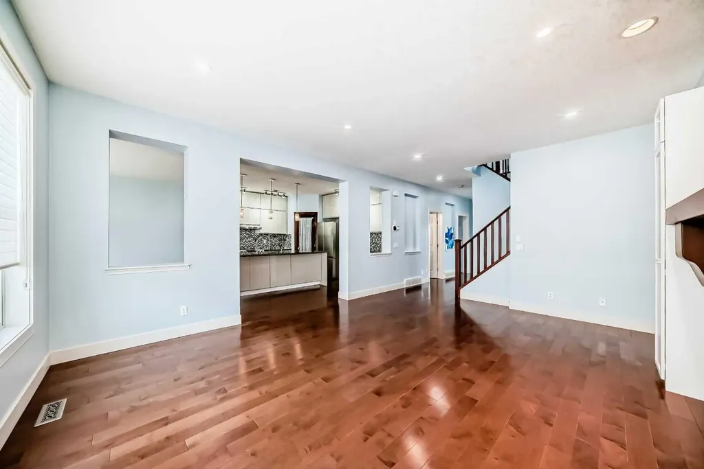 331 Royal Oak Heath NW Calgary AB T3G0B6