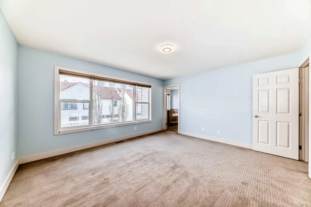 331 Royal Oak Heath NW Calgary AB T3G0B6