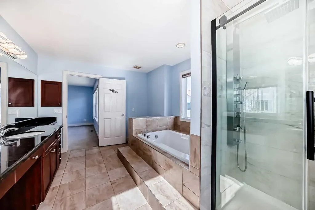 331 Royal Oak Heath NW Calgary AB T3G0B6
