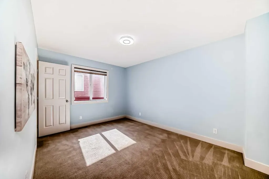 331 Royal Oak Heath NW Calgary AB T3G0B6