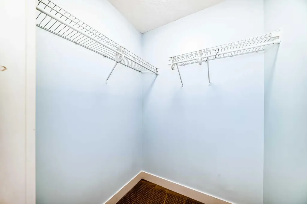 331 Royal Oak Heath NW Calgary AB T3G0B6
