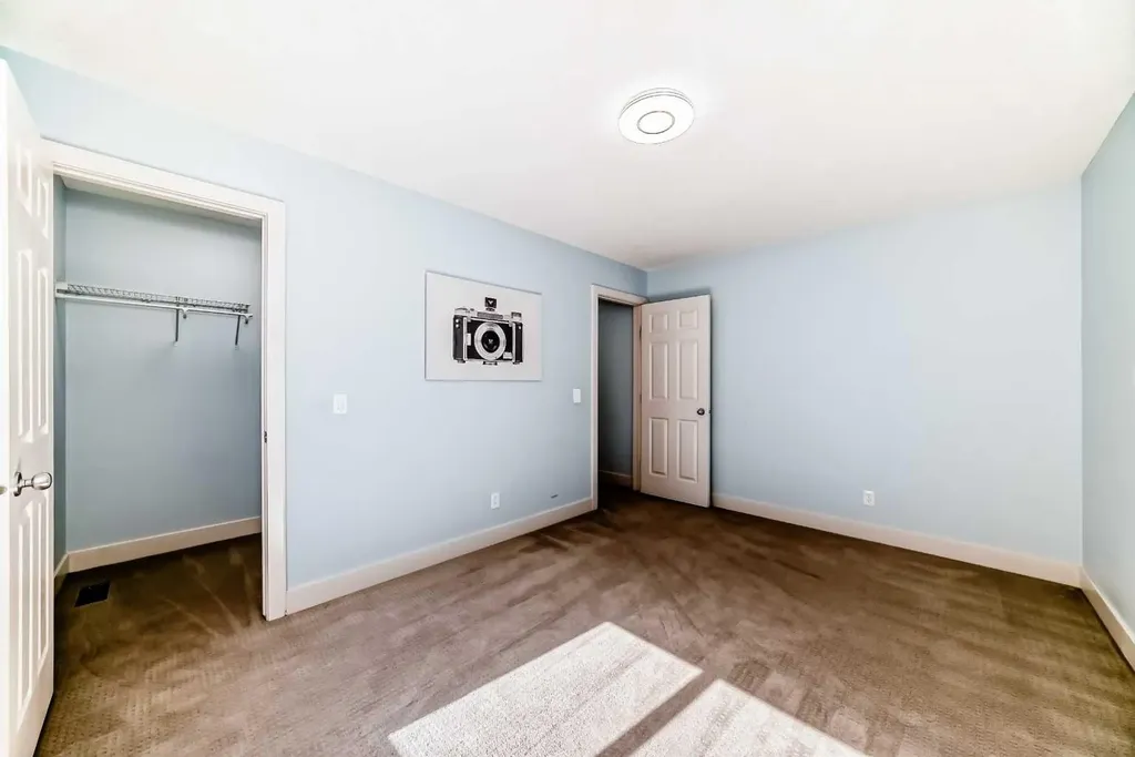 331 Royal Oak Heath NW Calgary AB T3G0B6