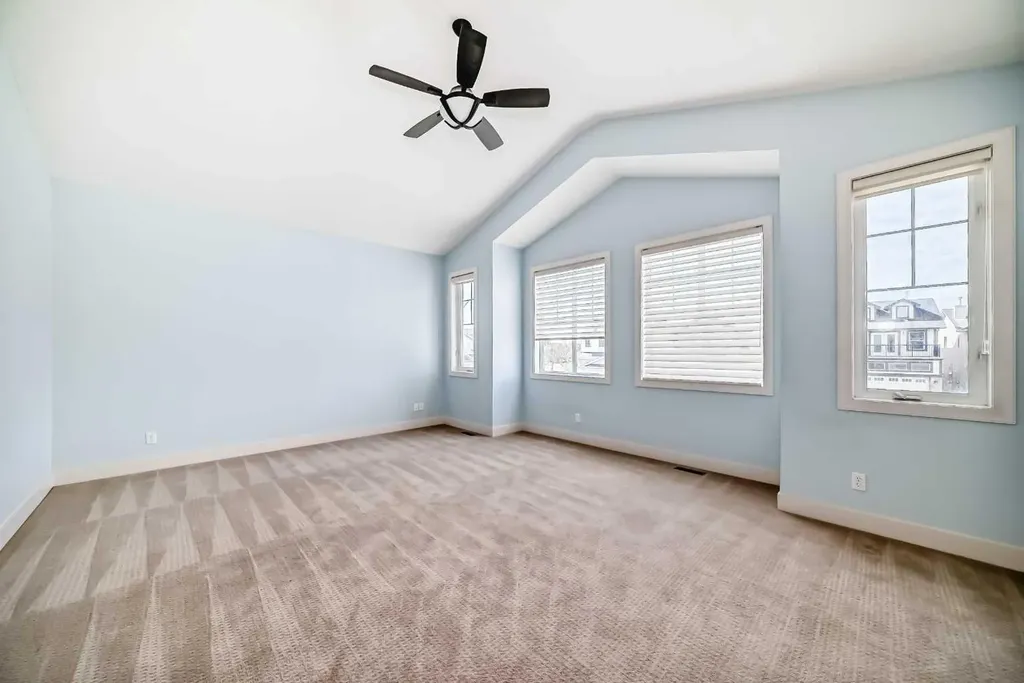331 Royal Oak Heath NW Calgary AB T3G0B6
