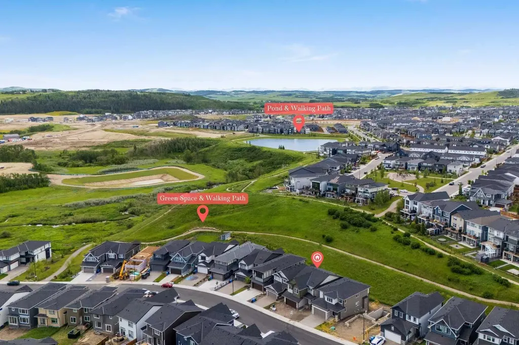 278 Creekstone Hill SW Calgary AB T3P 2V3