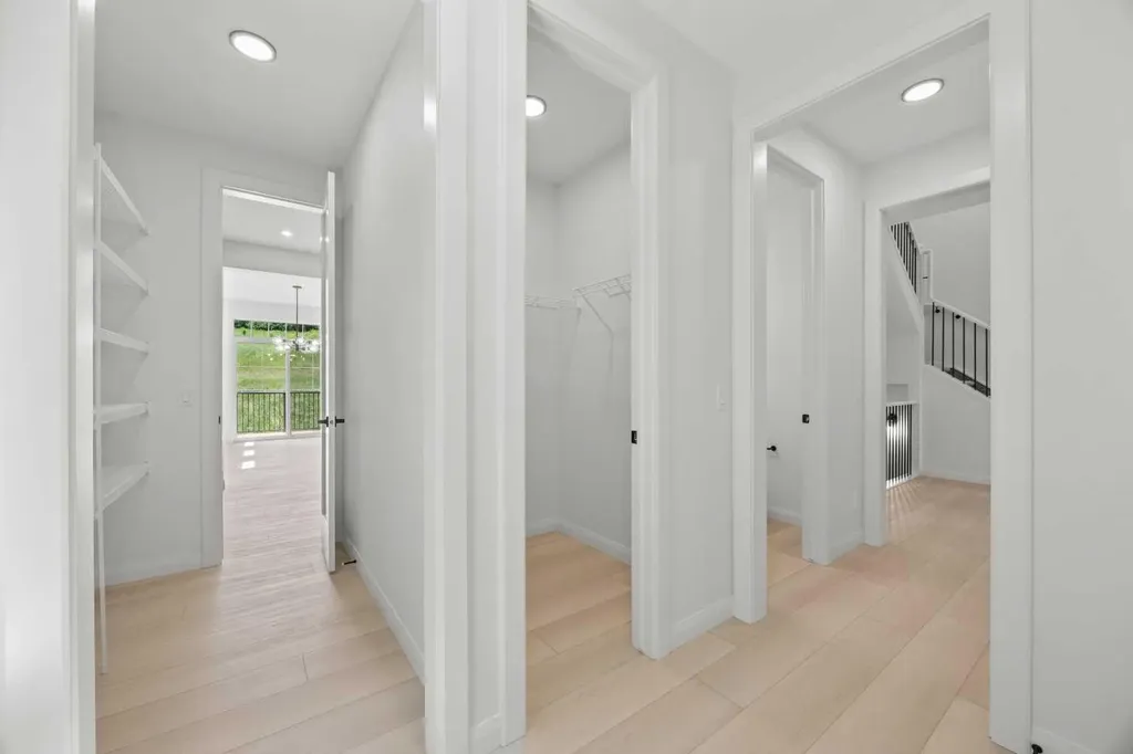278 Creekstone Hill SW Calgary AB T3P 2V3
