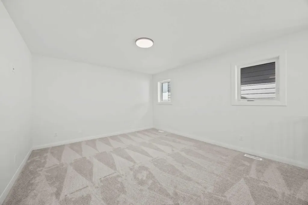 278 Creekstone Hill SW Calgary AB T3P 2V3