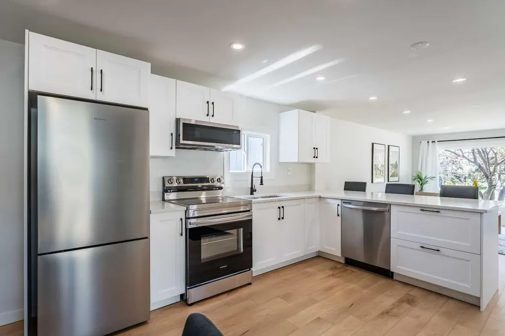36 Big Hill Way SE Airdrie AB T4A1M7