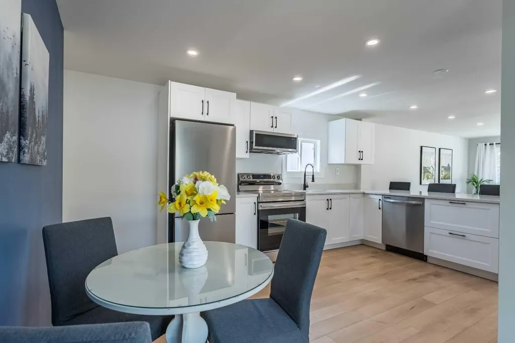 36 Big Hill Way SE Airdrie AB T4A1M7