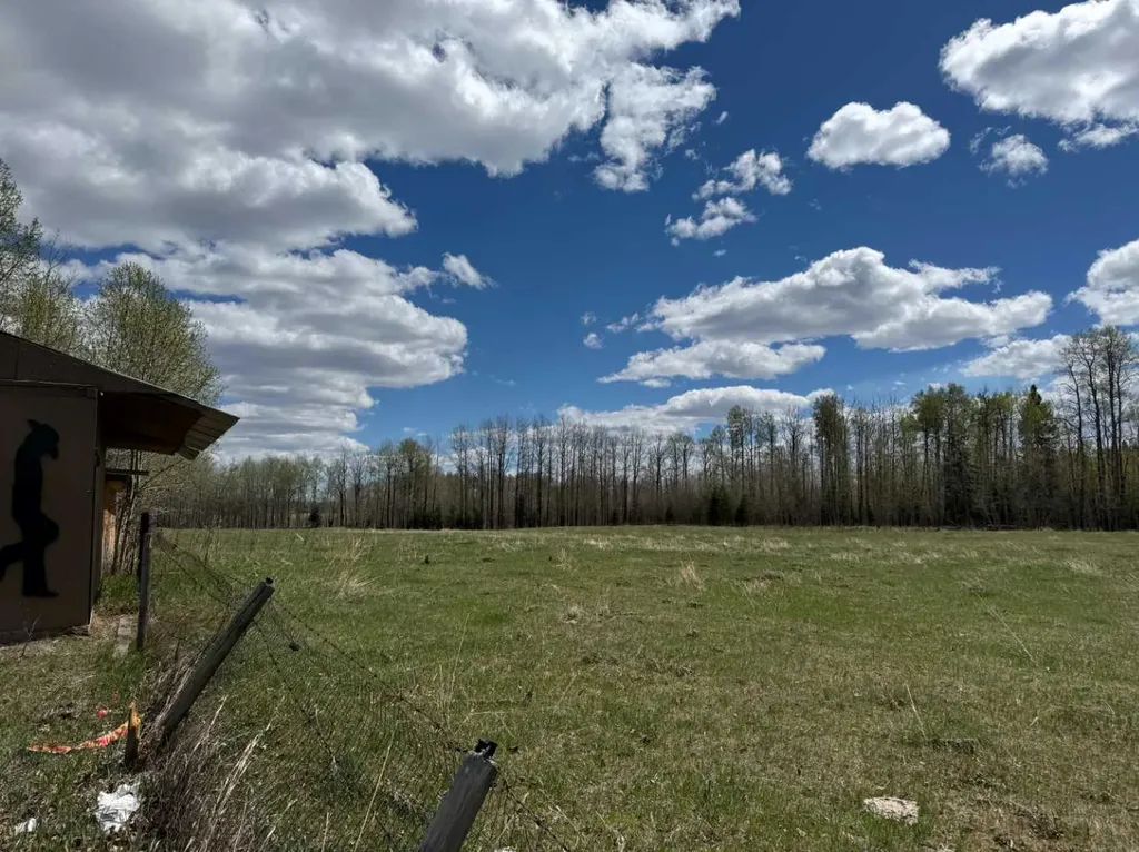 344019 22 Highway Rural Clearwater County AB T0M1C0