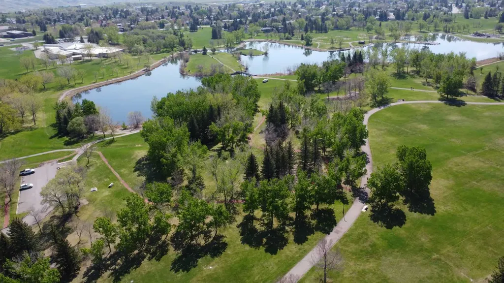 405 Columbia Boulevard W Lethbridge AB T1K 4R6