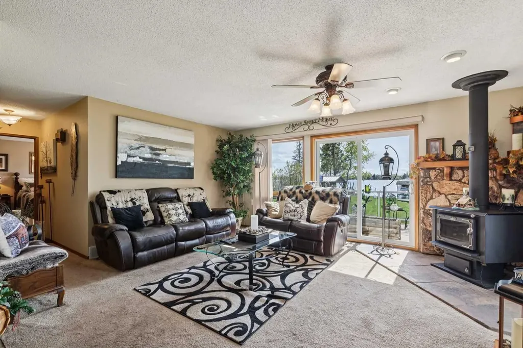 275 East Chestermere Drive Chestermere AB T1X1A2