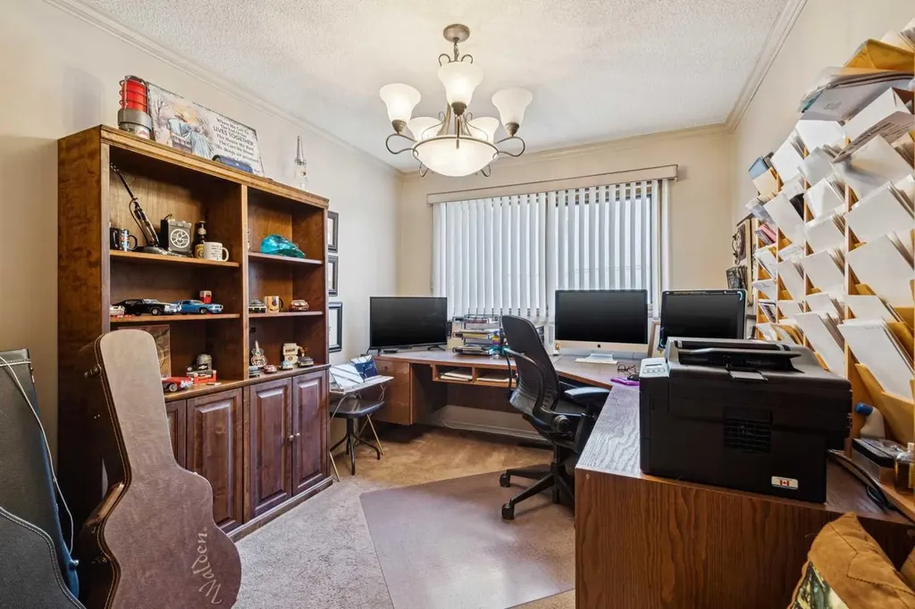275 East Chestermere Drive Chestermere AB T1X1A2