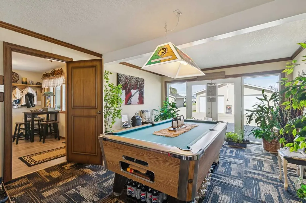 275 East Chestermere Drive Chestermere AB T1X1A2