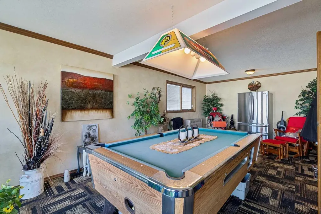 275 East Chestermere Drive Chestermere AB T1X1A2