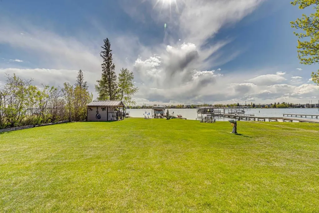 275 East Chestermere Drive Chestermere AB T1X1A2
