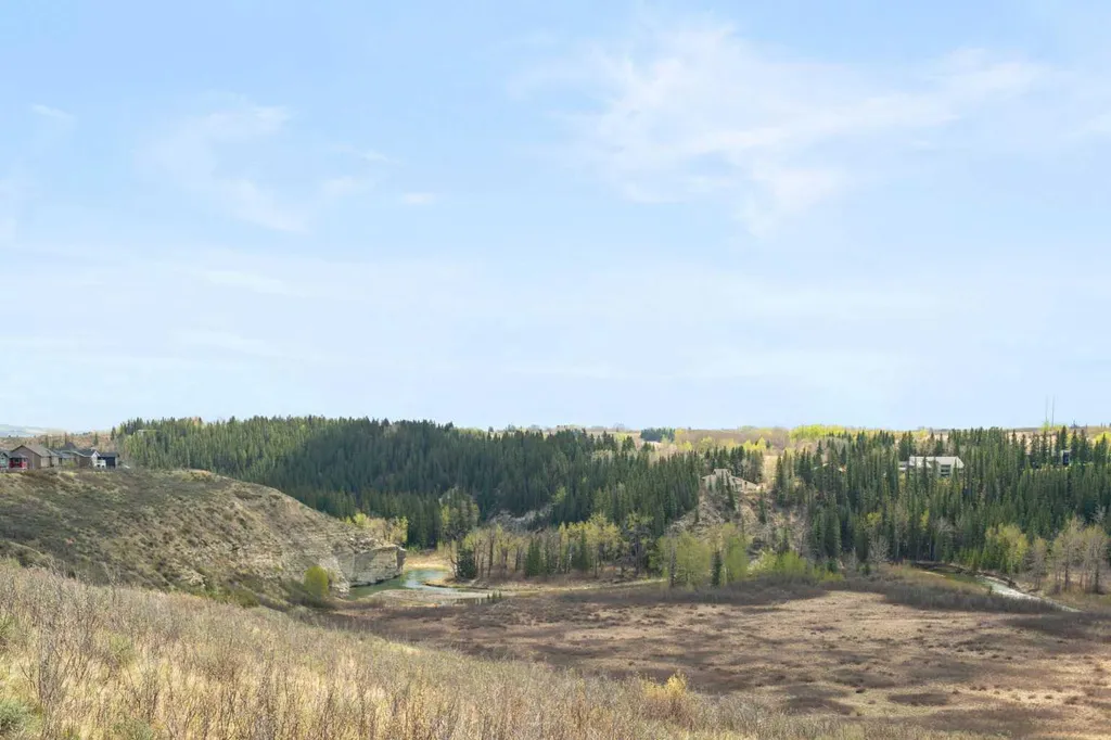 1306 Jumping Pound Common Cochrane AB T4C 2L1