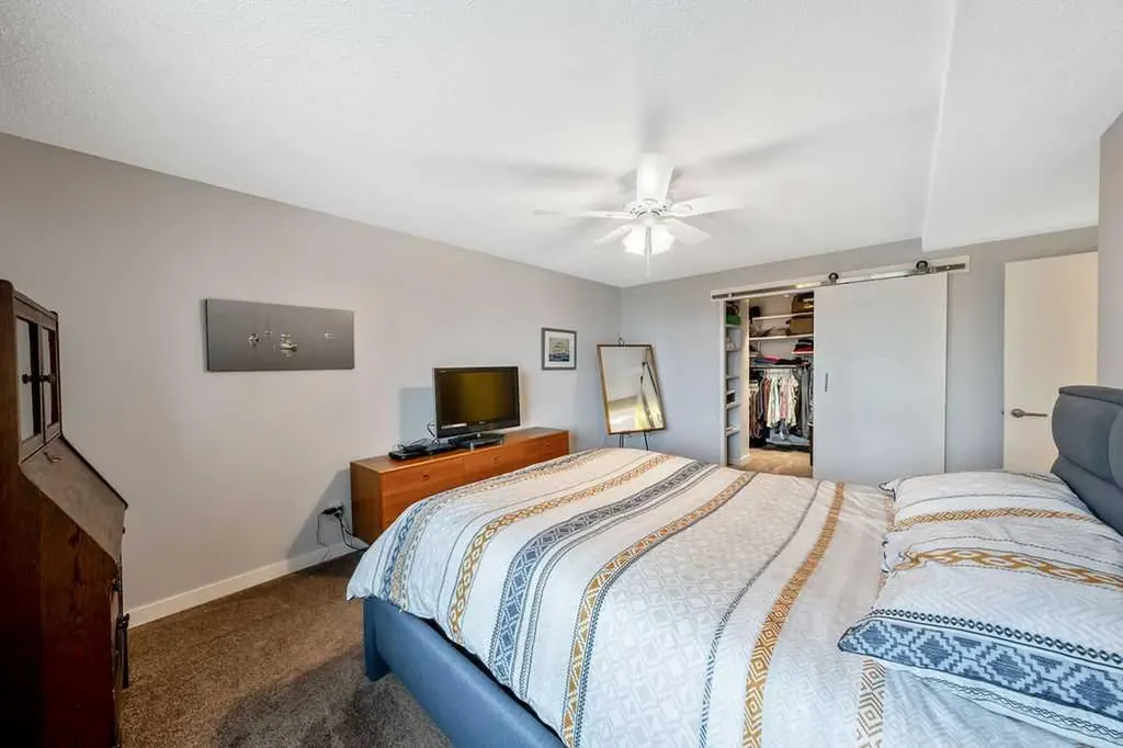 300 Meredith Road NE Calgary AB T2E 7A8