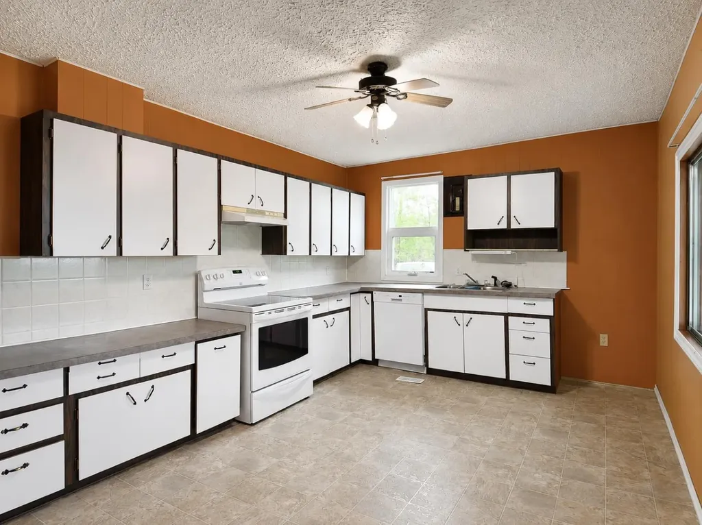 26070 Twp Road 714 Ridgevalley AB T0H 0Y0