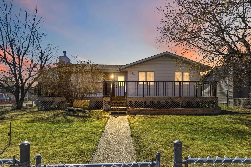 189 Wolverine Drive Fort Mcmurray AB T9H 4L9