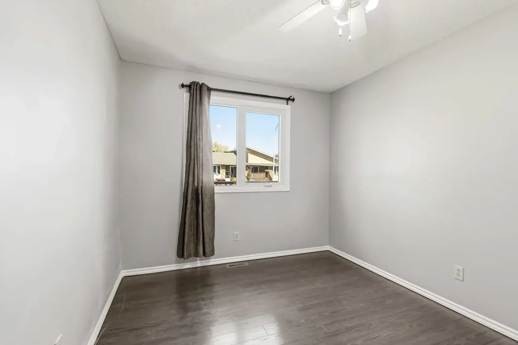 189 Wolverine Drive Fort Mcmurray AB T9H 4L9