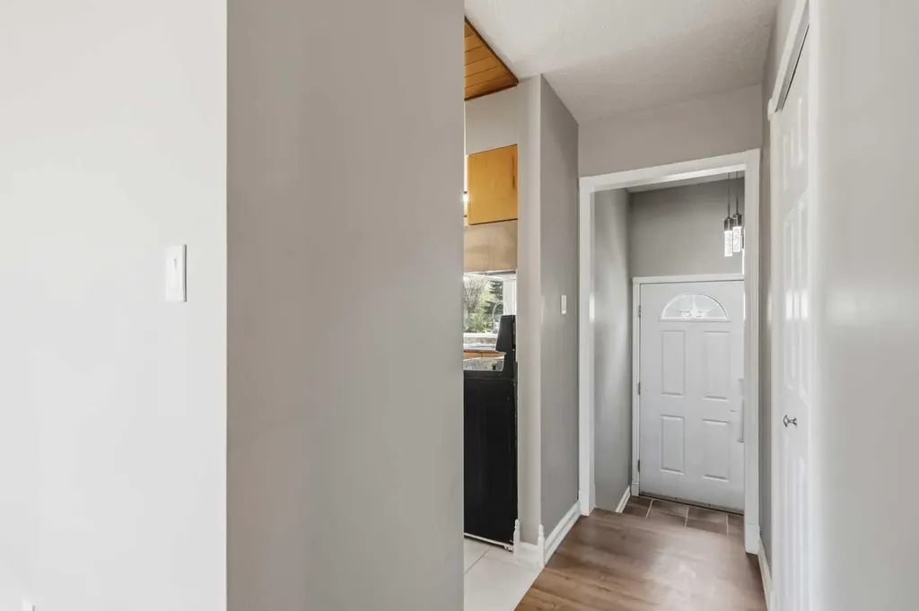 189 Wolverine Drive Fort Mcmurray AB T9H 4L9