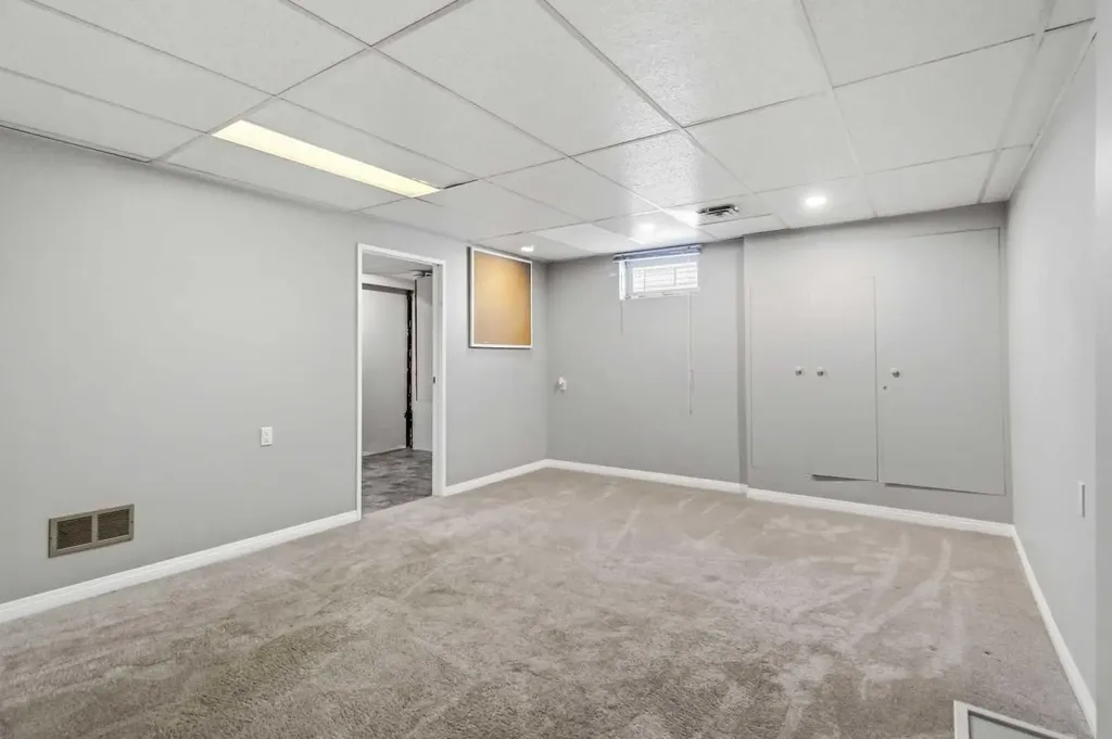 189 Wolverine Drive Fort Mcmurray AB T9H 4L9