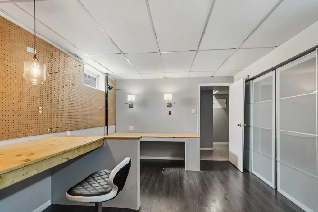 189 Wolverine Drive Fort Mcmurray AB T9H 4L9