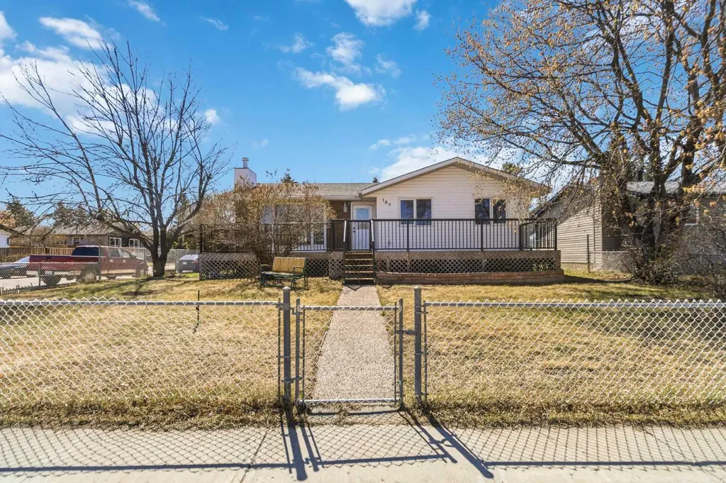 189 Wolverine Drive Fort Mcmurray AB T9H 4L9