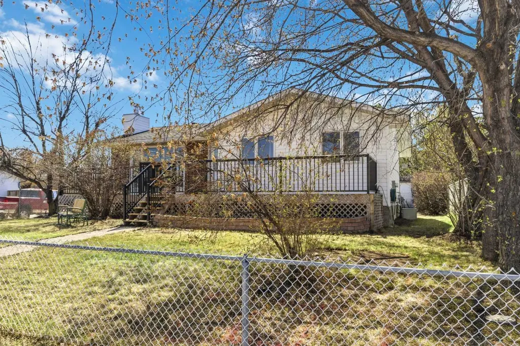 189 Wolverine Drive Fort Mcmurray AB T9H 4L9