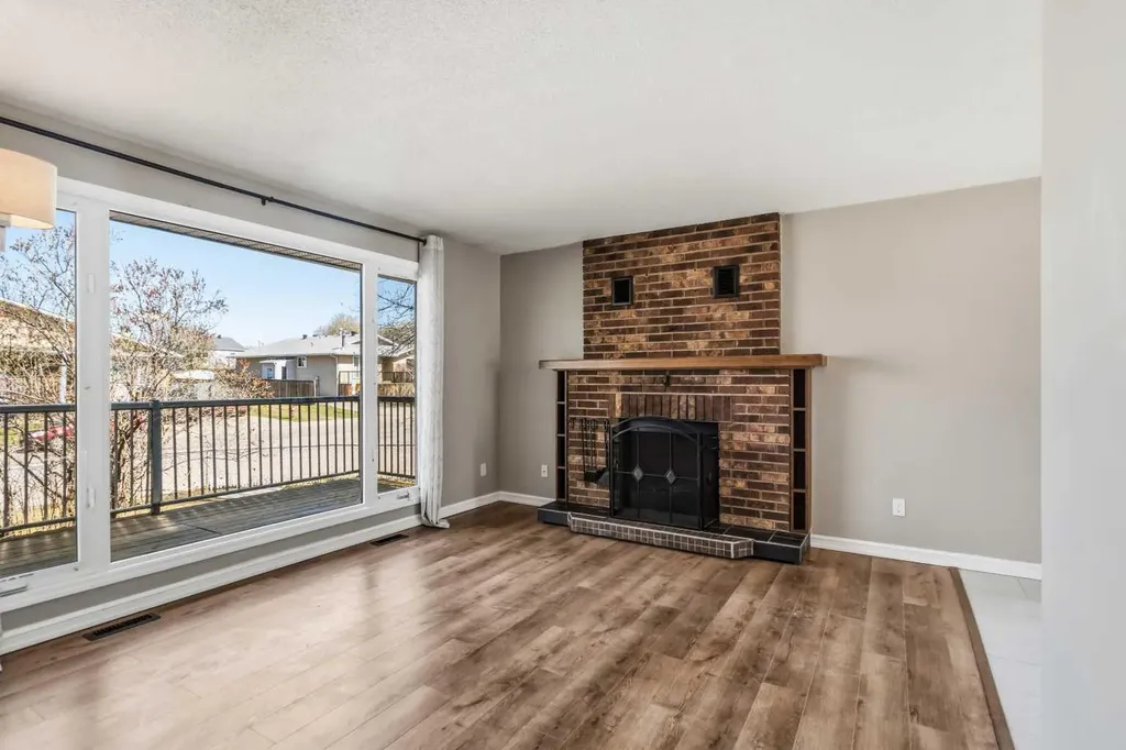 189 Wolverine Drive Fort Mcmurray AB T9H 4L9
