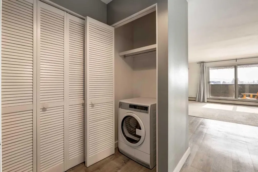 1513 26 Avenue SW Calgary AB T2T 1C4