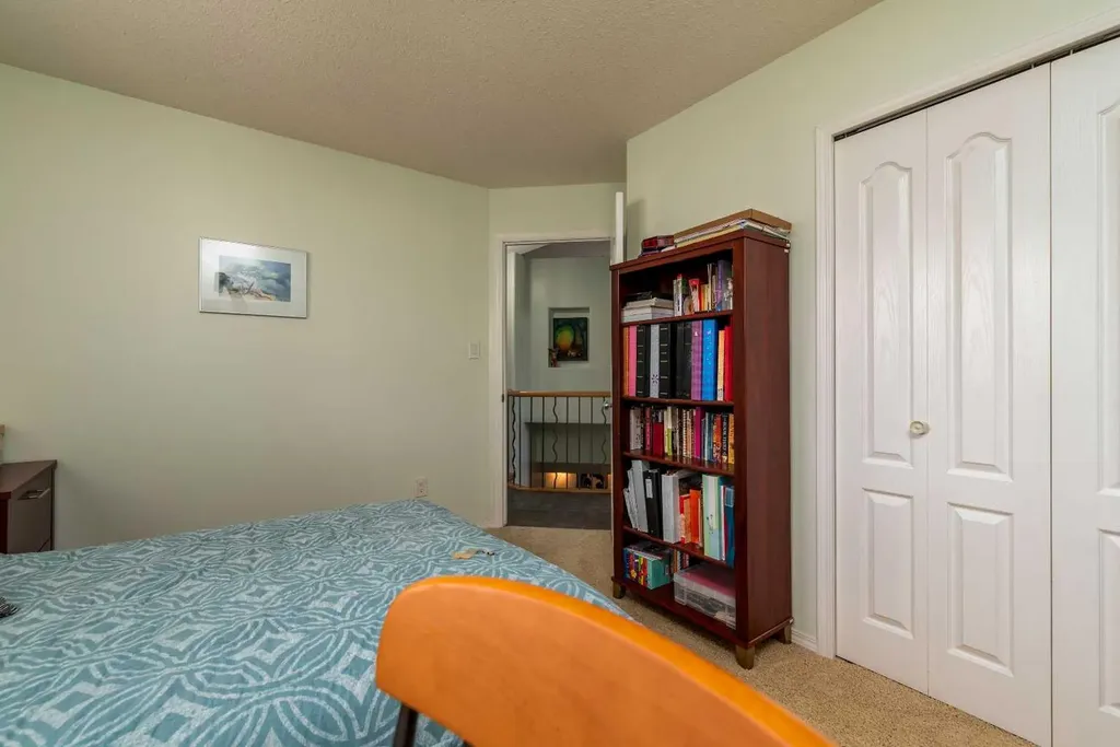 3906 63a Avenue Lloydminster AB T9V 2X8
