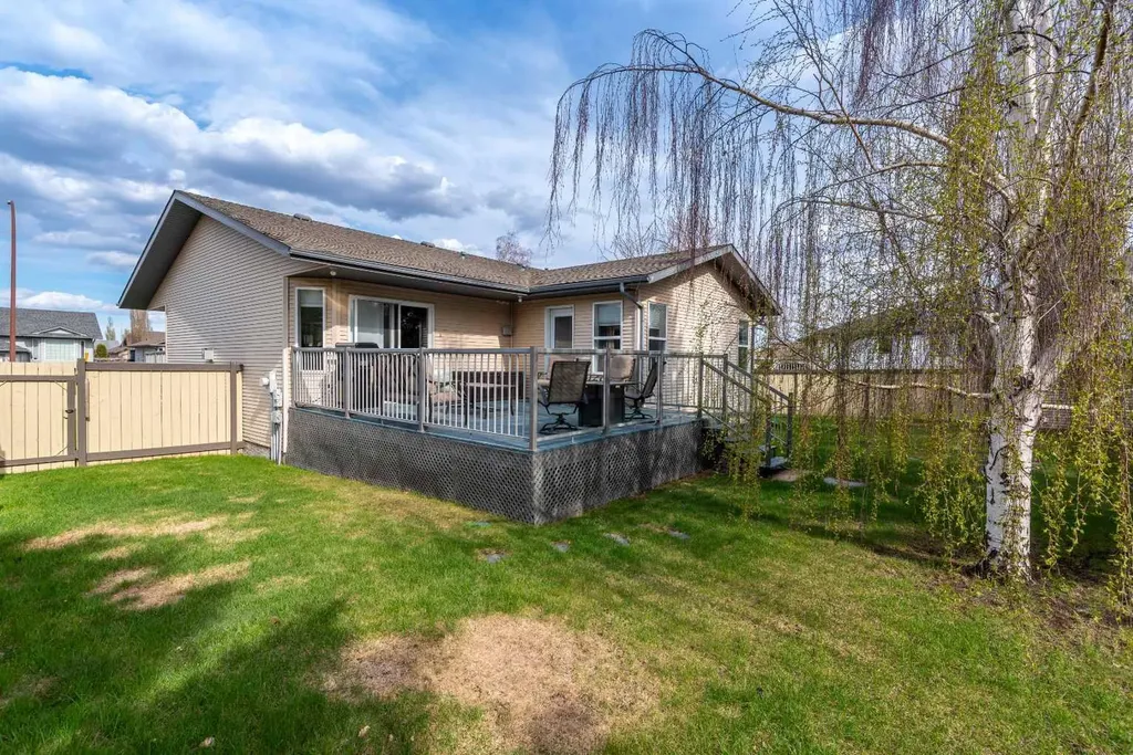 3906 63a Avenue Lloydminster AB T9V 2X8