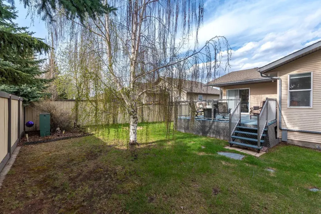 3906 63a Avenue Lloydminster AB T9V 2X8